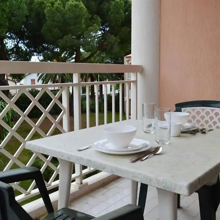 Appartement T2 Avec Piscine Et Salle De Sport, A 400m De La Plage, Parking Inclus - Golfe-juan - Fr-1-252-140